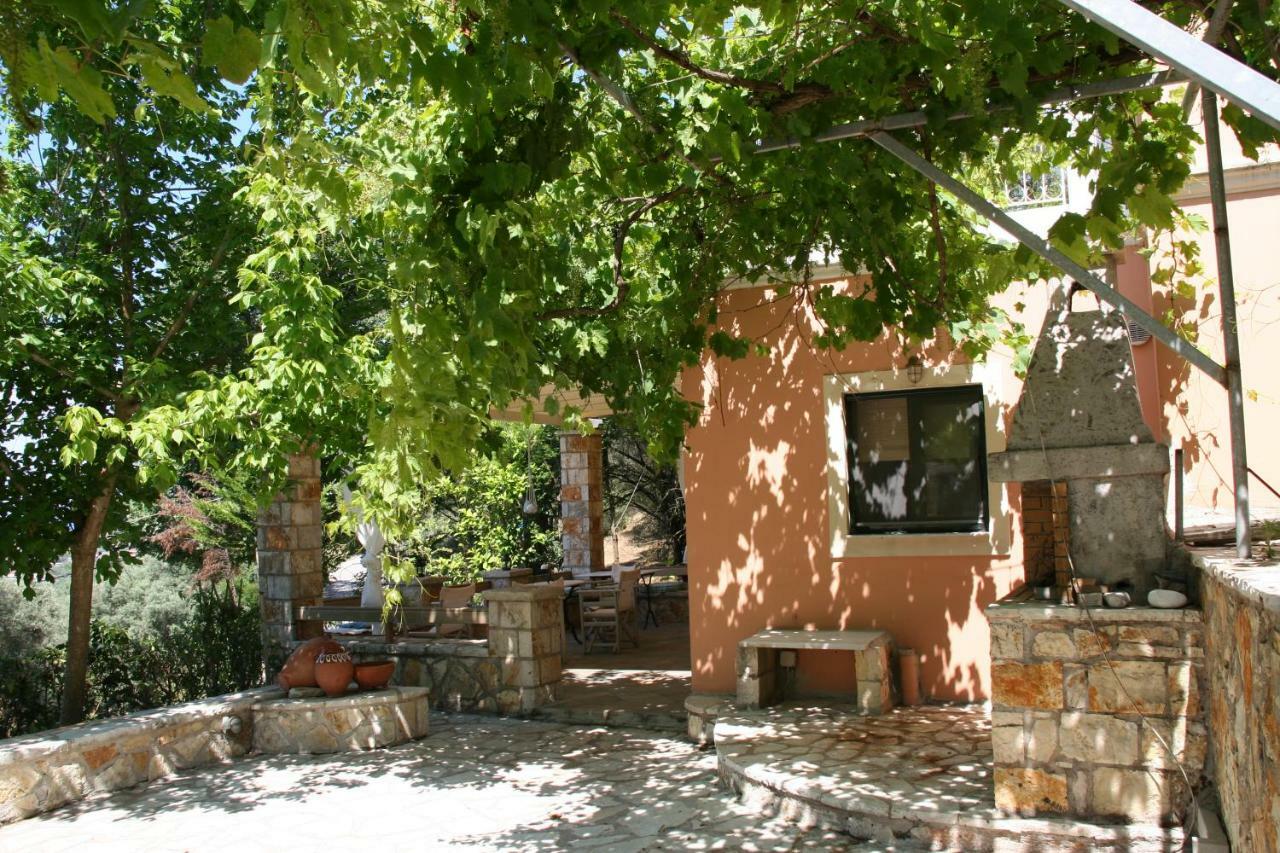 Niko'S & Konstantina'S Family Vacation House Lefkada City Exterior photo